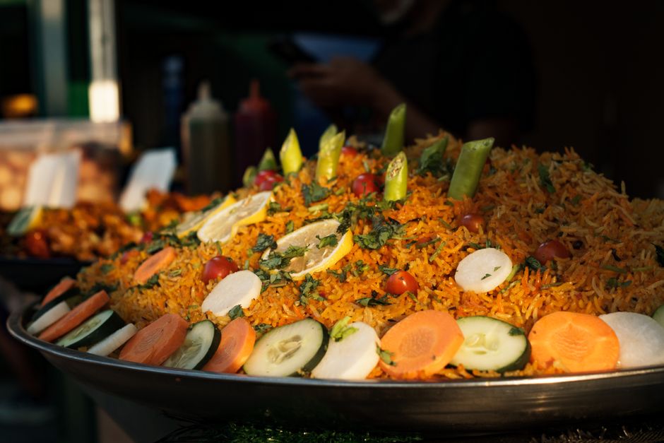 Vegetable dum biryani platter